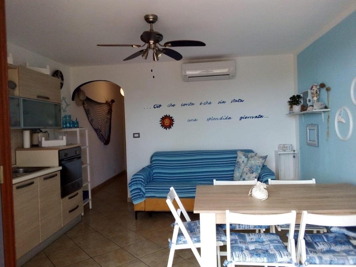 Happy Sun Apartment Кастельсардо Екстер'єр фото
